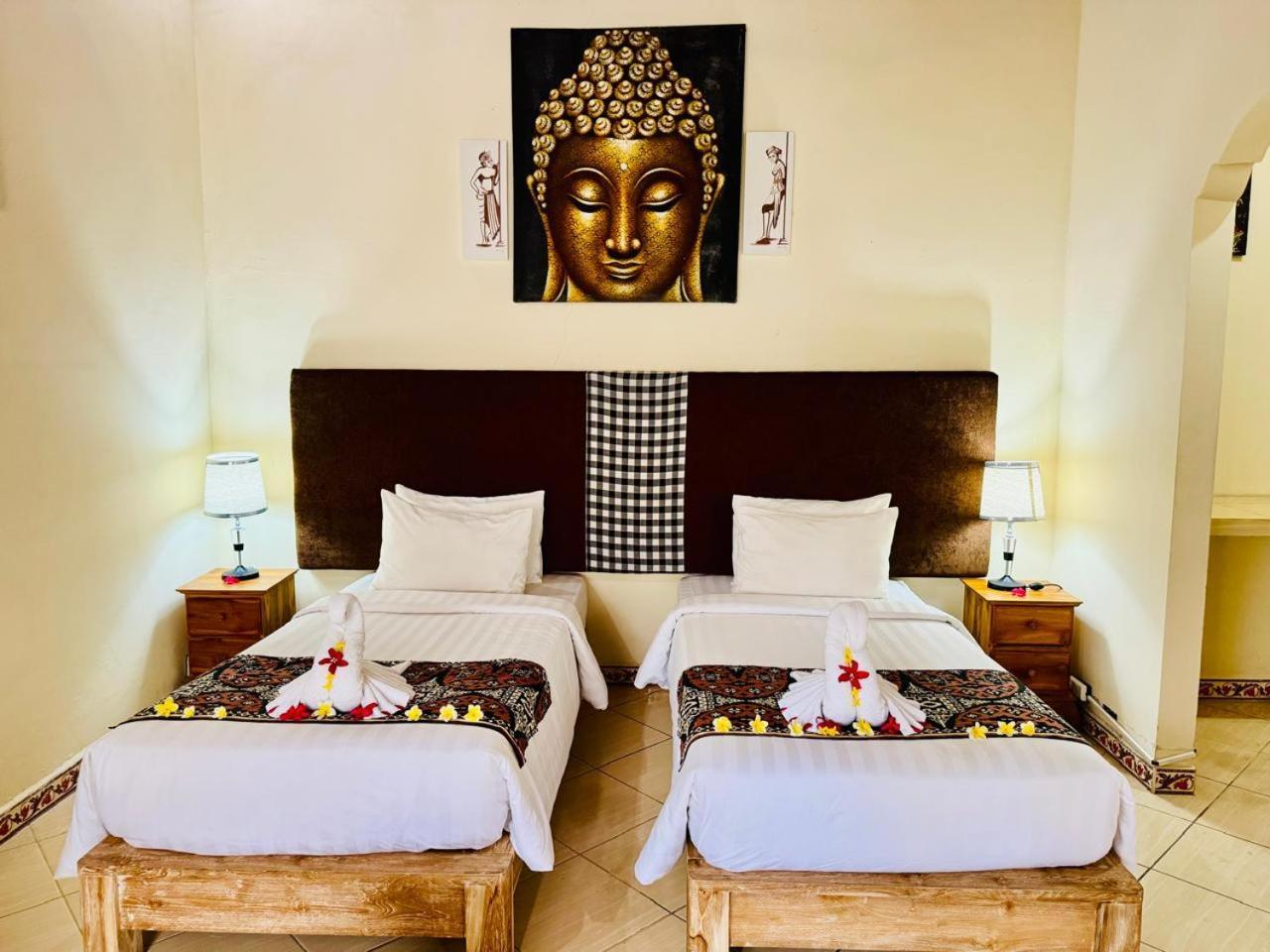 Bungalow Geringsing 캔디다사 외부 사진