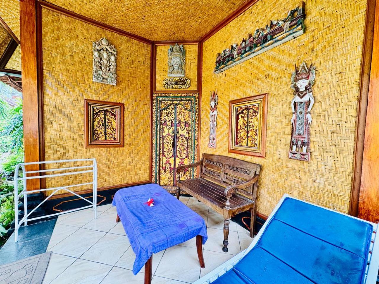 Bungalow Geringsing 캔디다사 외부 사진