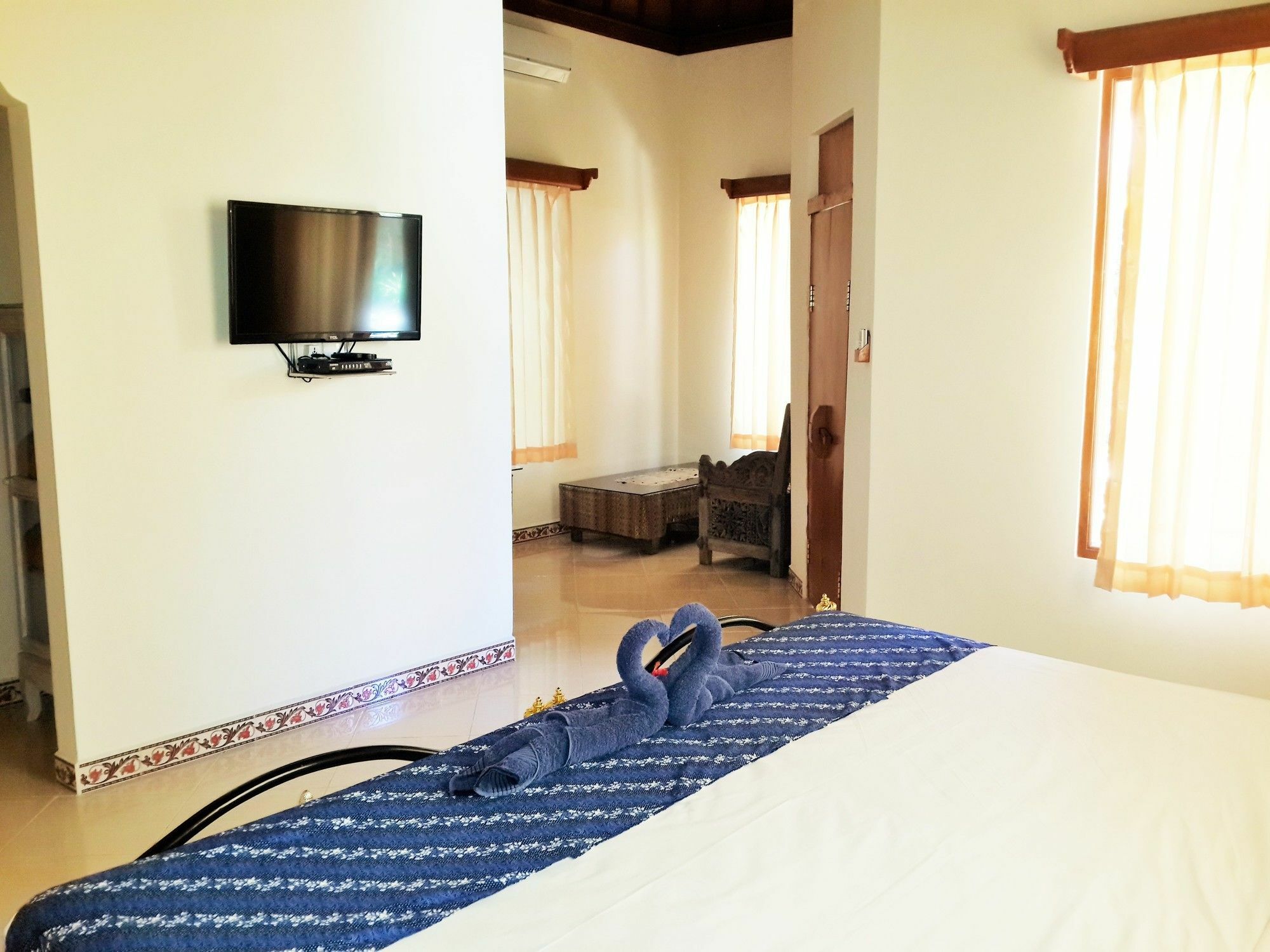 Bungalow Geringsing 캔디다사 외부 사진